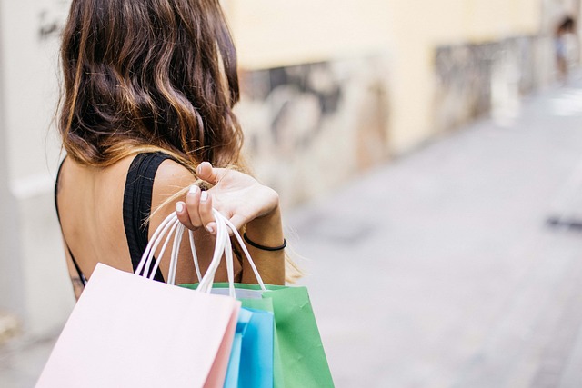 Historien bag 11.11 og shoppingdagene i november med fokus på priser og omkostninger